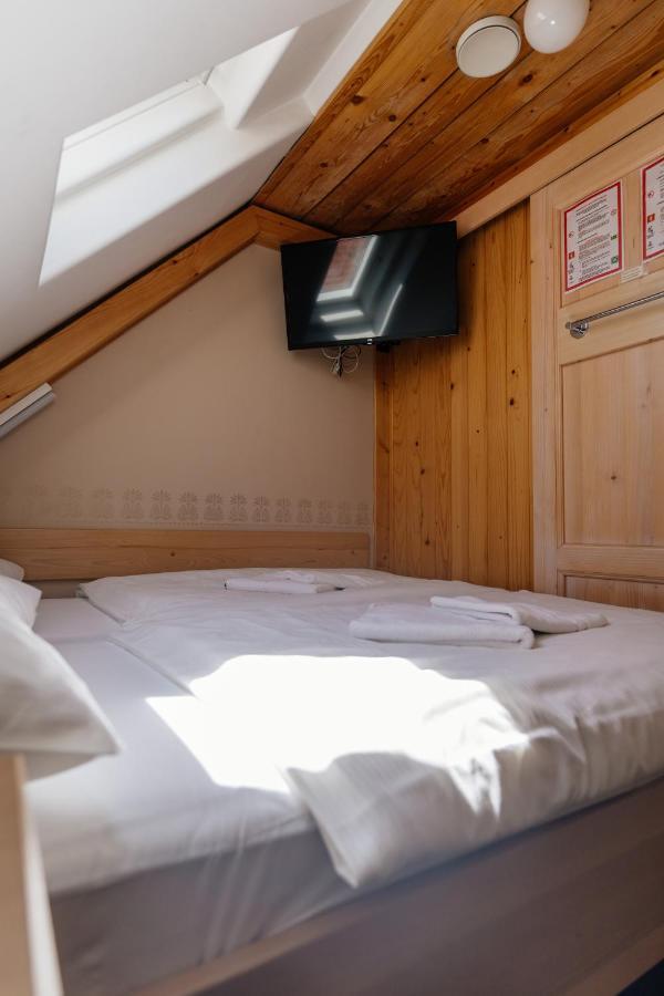 Gluten Free Bed & Breakfast Dezela Okusov Ljubljana Exterior photo