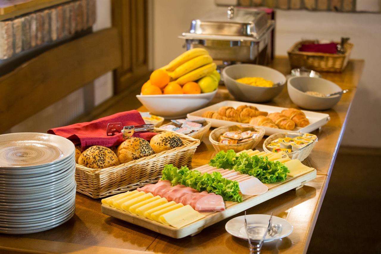 Gluten Free Bed & Breakfast Dezela Okusov Ljubljana Exterior photo