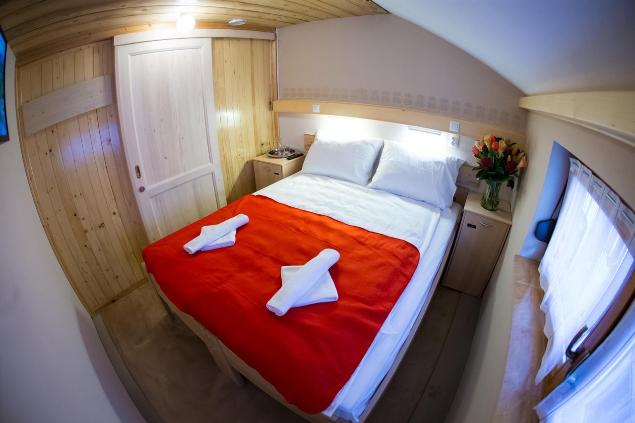 Gluten Free Bed & Breakfast Dezela Okusov Ljubljana Exterior photo