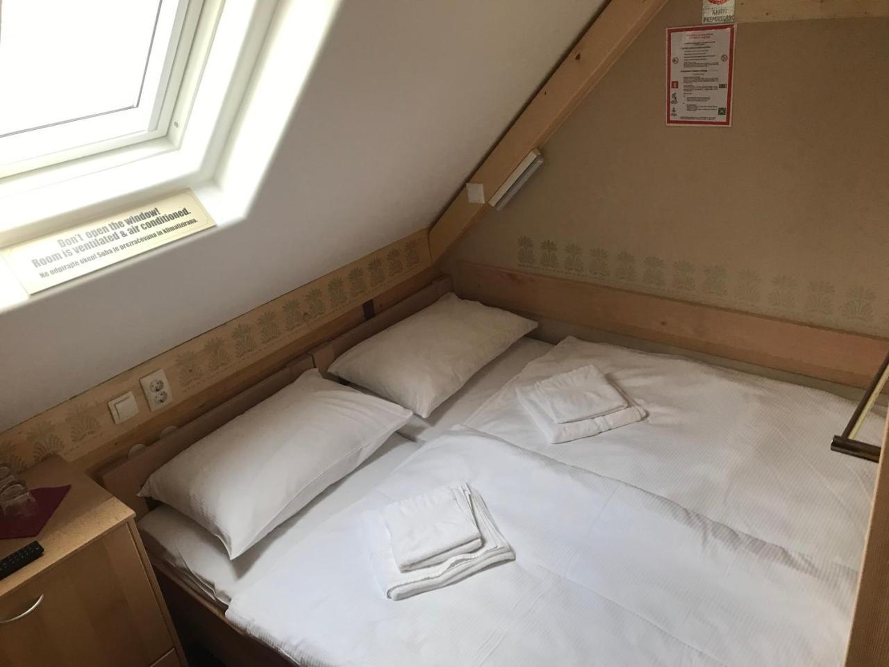 Gluten Free Bed & Breakfast Dezela Okusov Ljubljana Exterior photo